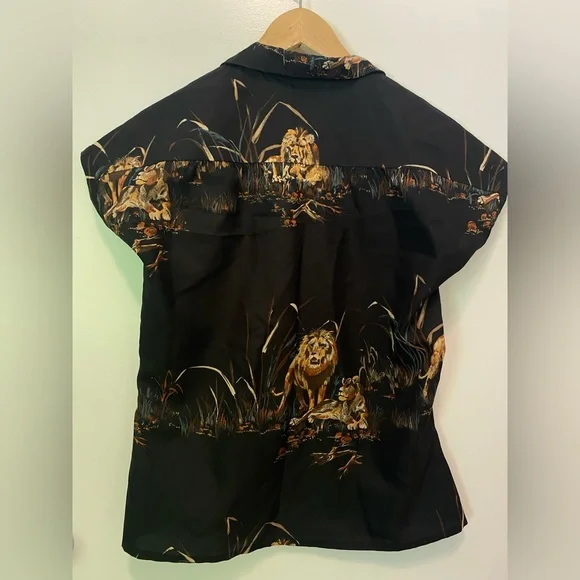 Handmade retro lion blouse - Picture 2 of 4